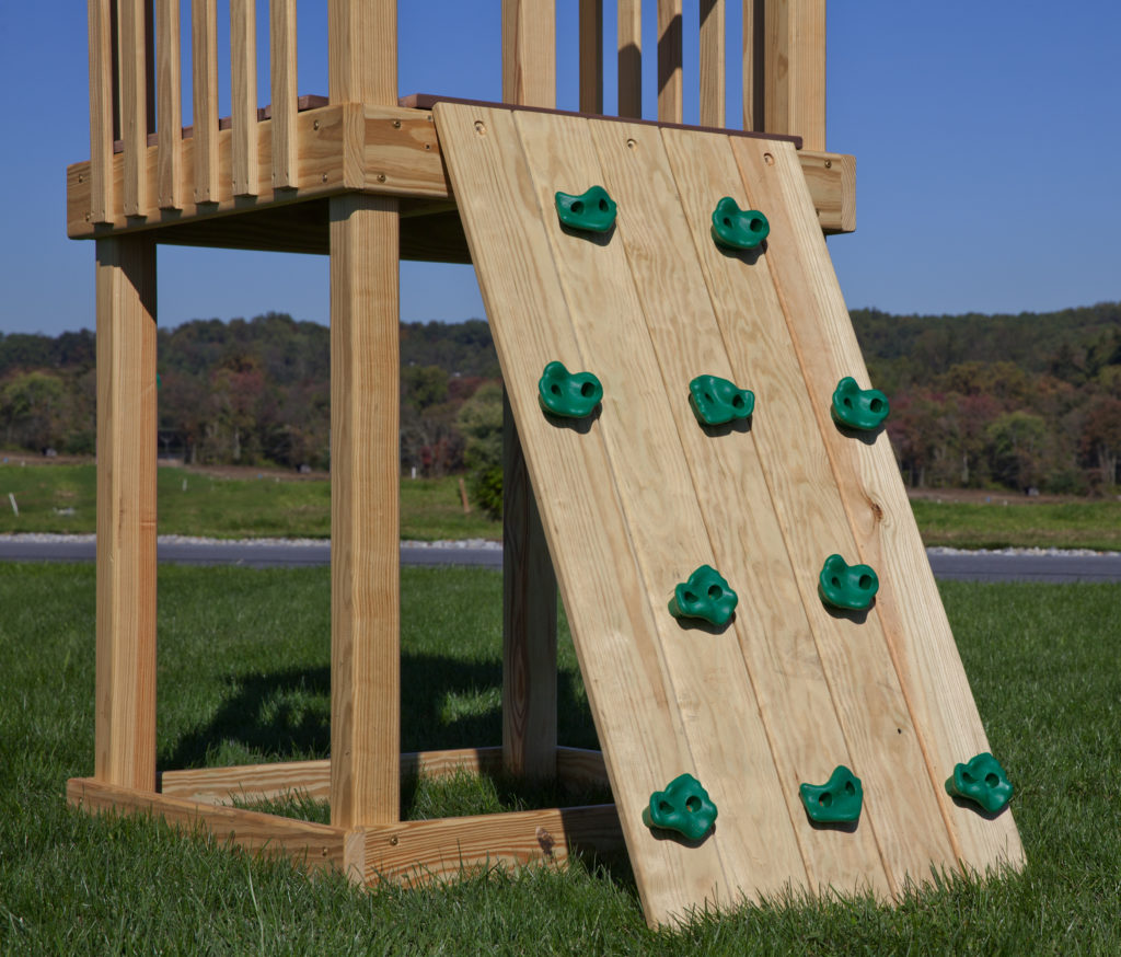 Backyard Hideout Playset By YardCraft